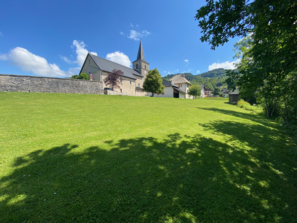 bienvenue-eglise-habere-poche-ete.jpg